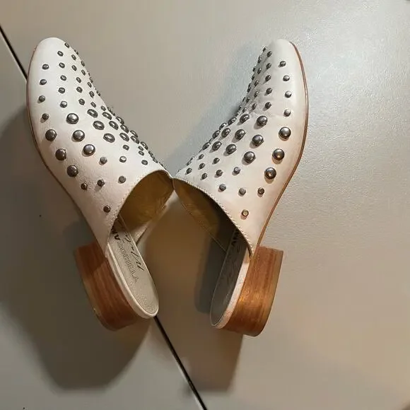 Amuse Society X Mattise Womens 9.5 Off White Heeled Mule Silver Studs Slip on - Picture 6 of 8